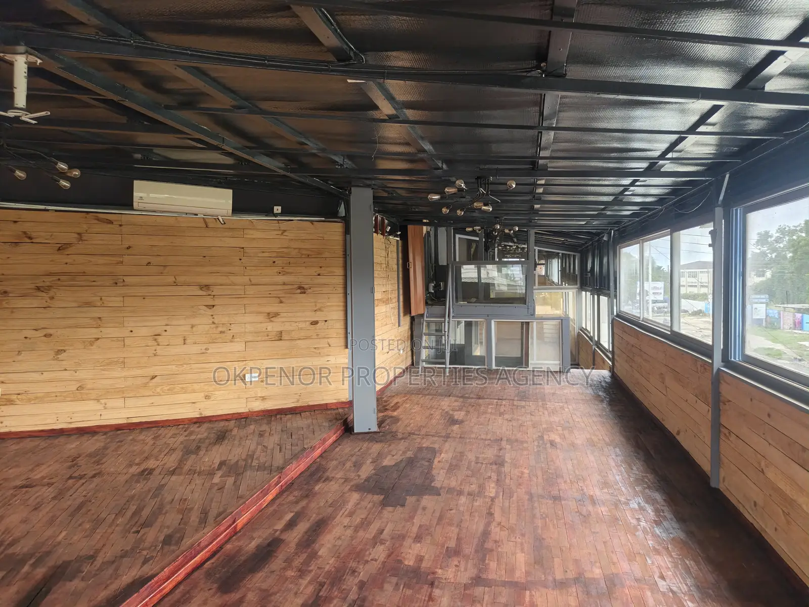 Restaurantand Bar for Rent at Osu