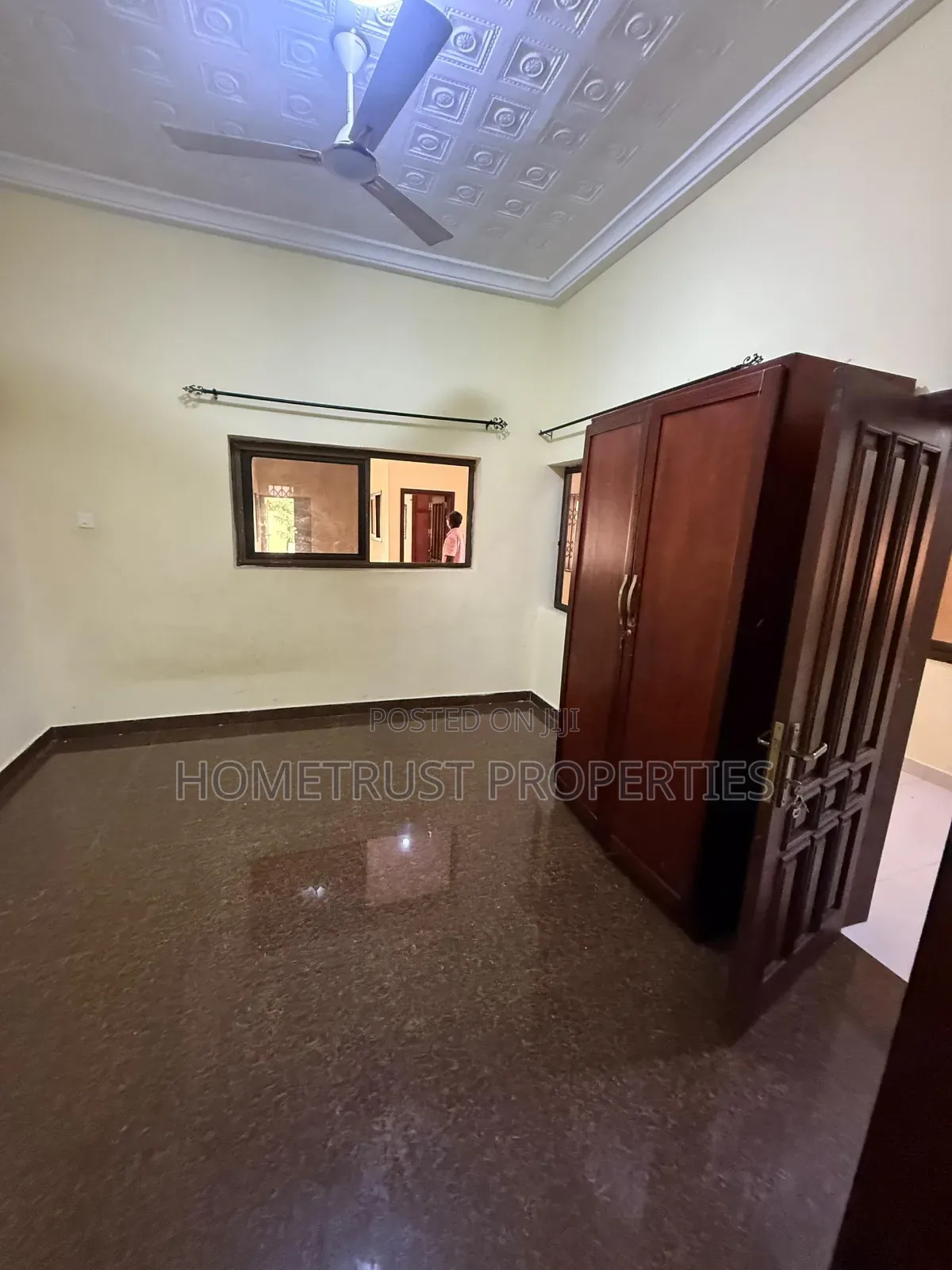 3bdrm Apartment in Taifa, Polyclinic for rent