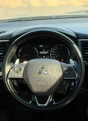 Mitsubishi Outlander SE AWC 2018 Gray