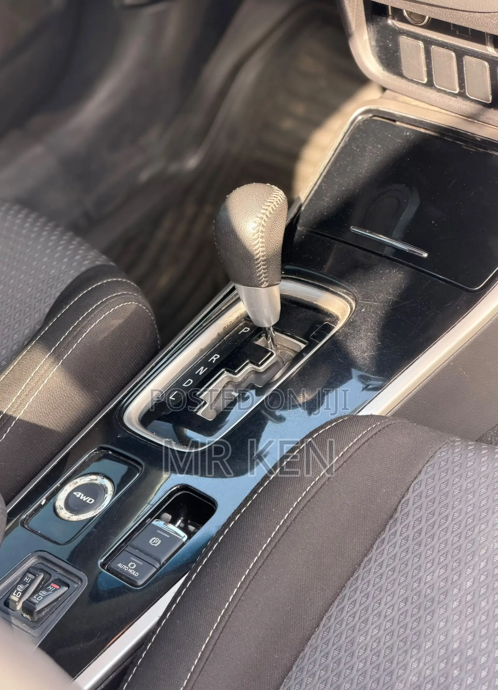 Mitsubishi Outlander SE AWC 2018 Gray