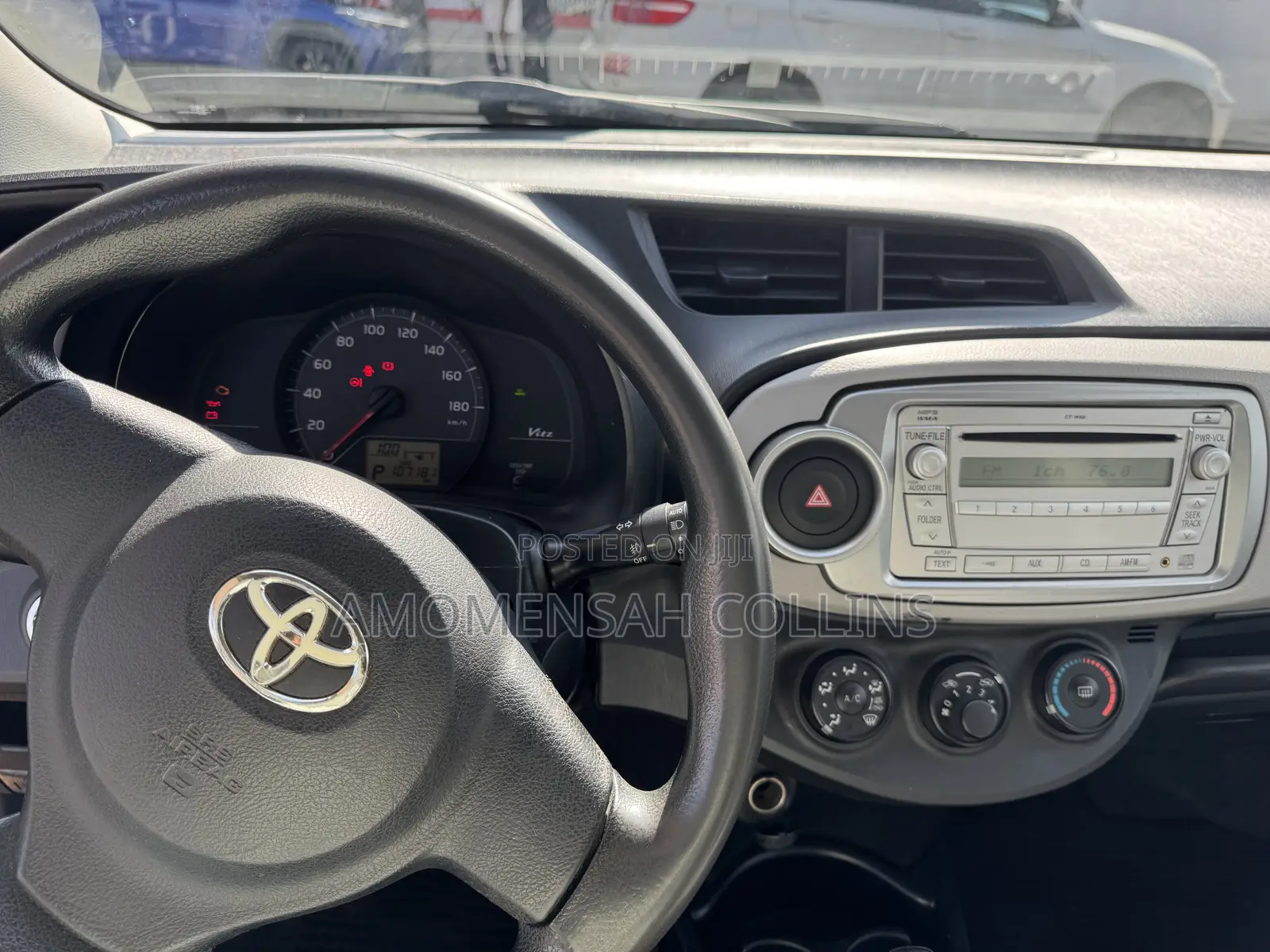 Toyota Vitz 1.5 FWD 5dr 2013 Gray