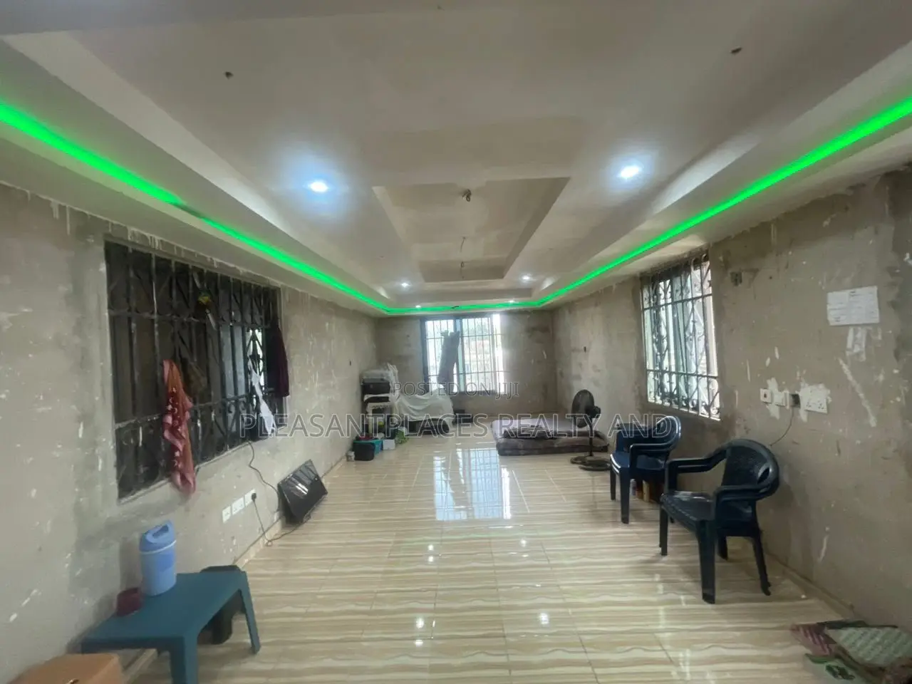 4bdrm House in Pleasantplaces And, Kwabenya for rent