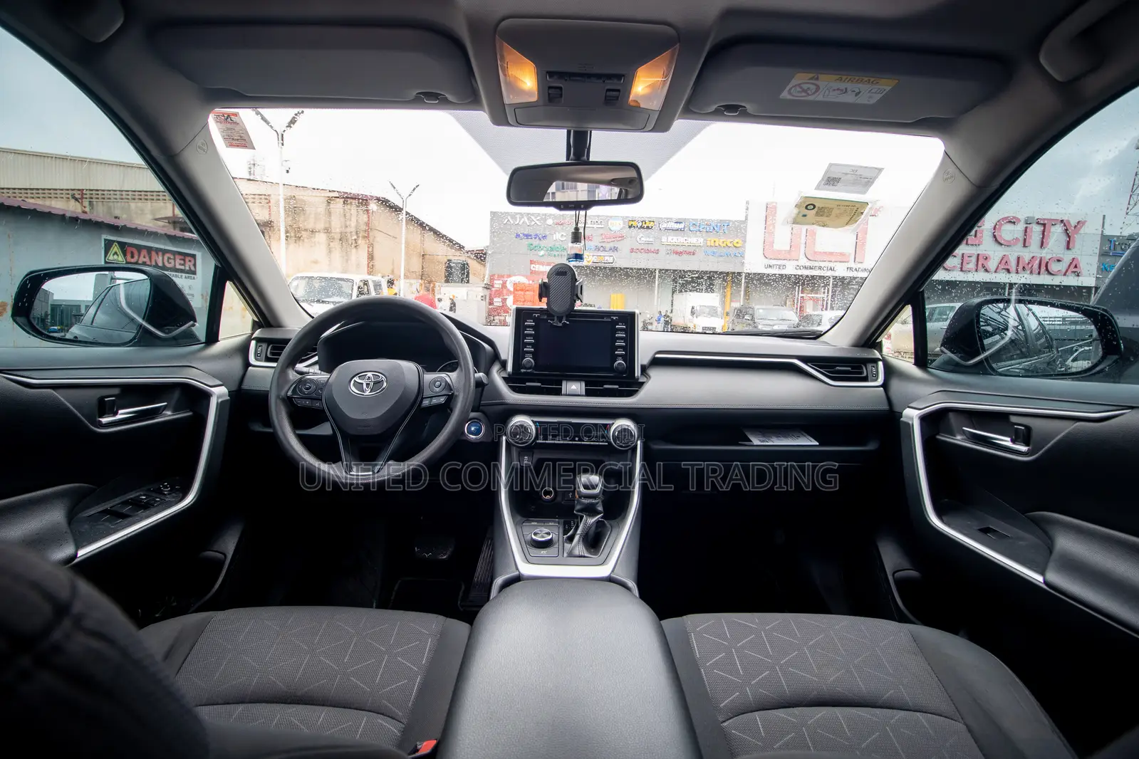 Toyota RAV4 2019 Black