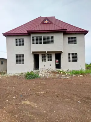 8bdrm Mansion in Ejisu-Juaben Municipal for sale