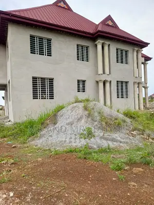 8bdrm Mansion in Ejisu-Juaben Municipal for sale