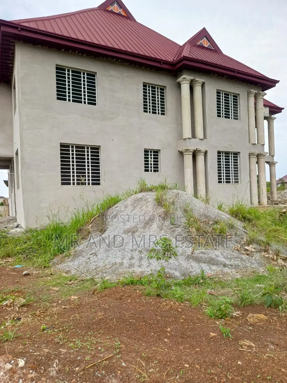 8bdrm Mansion in Ejisu-Juaben Municipal for sale