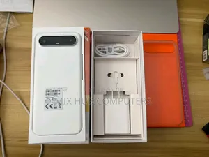 New Tecno Spark Slim 256 GB White