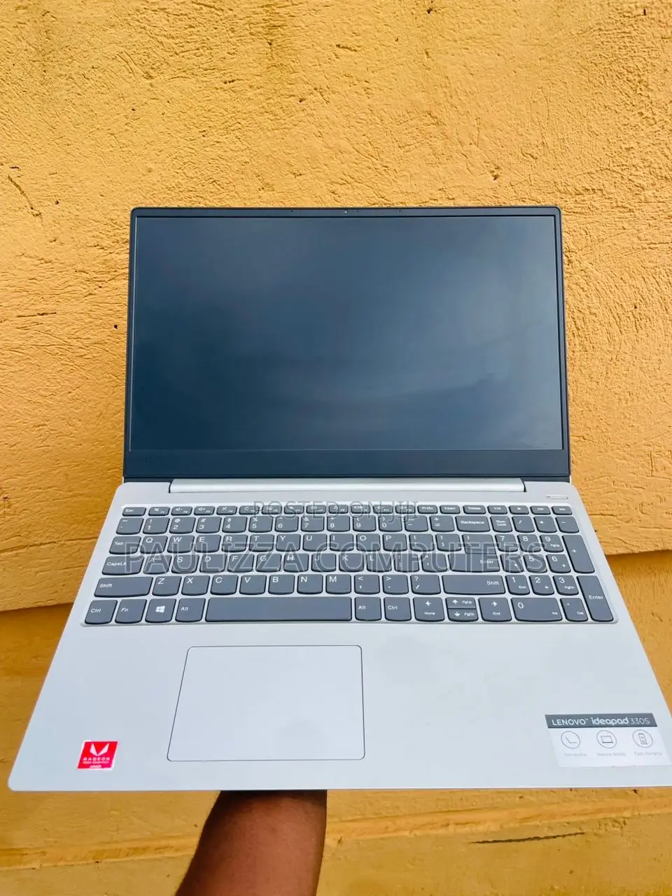 Laptop Lenovo IdeaPad 330S 8GB AMD Ryzen 5 HDD+SSD 256GB