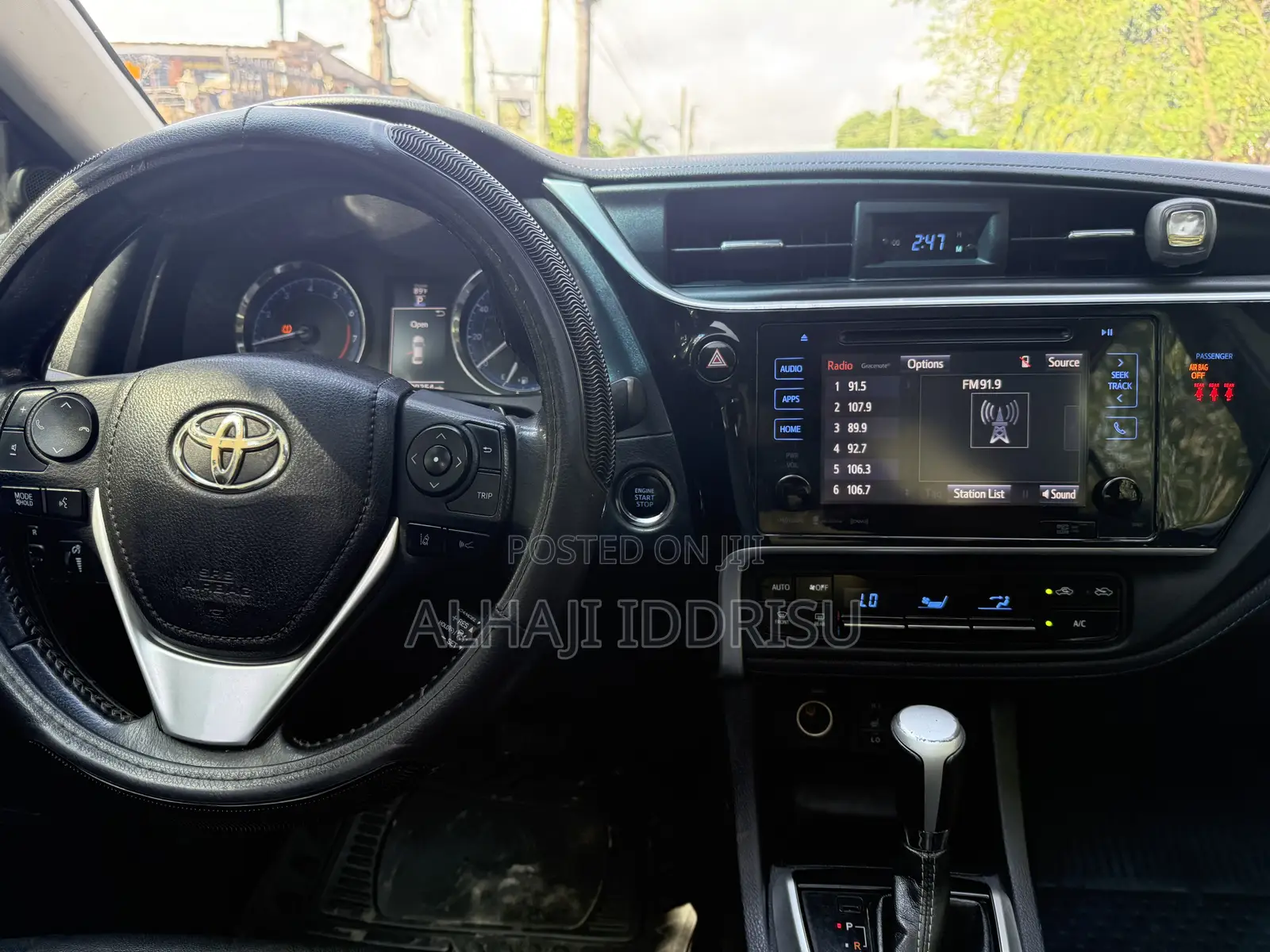 Toyota Corolla XSE (1.8L 4cyl 2A) 2019 Black