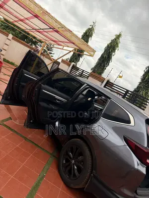 Honda CR-V 2021 Gray