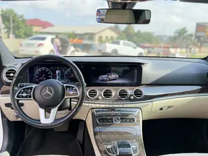 Mercedes-Benz E350 2020 White