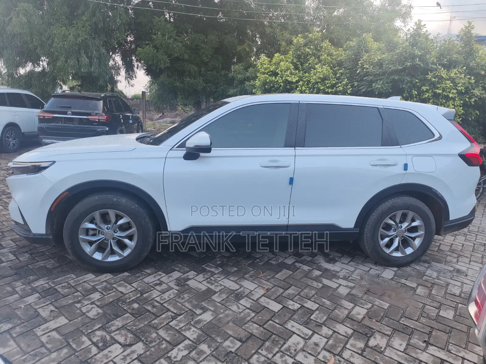 Honda CR-V 2023 White