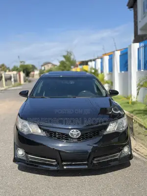 Toyota Camry SE 4dr Sedan (2.5L 4cyl 6A) 2014 Black