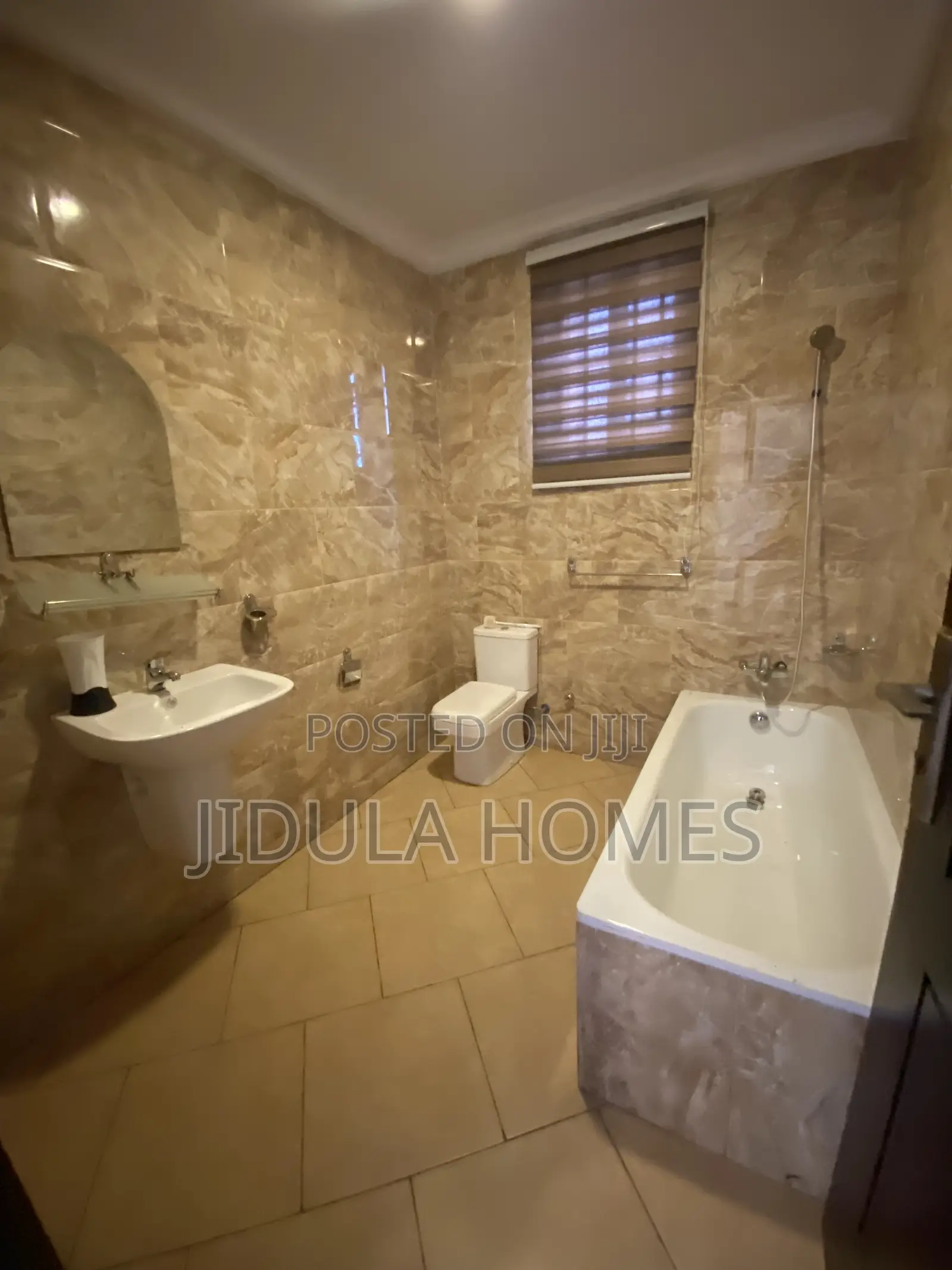 4bdrm House in Adenta Frafraha for rent