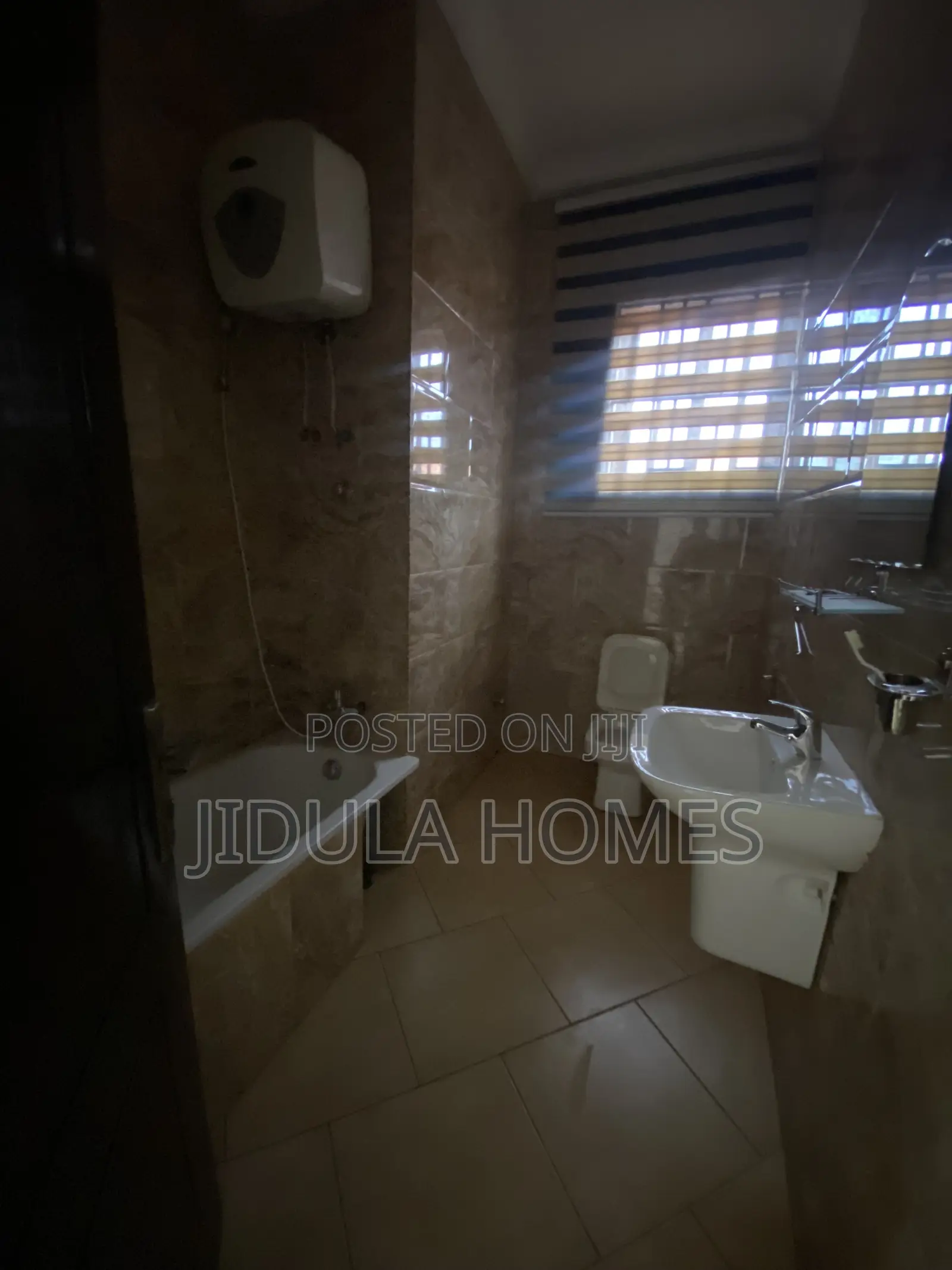 4bdrm House in Adenta Frafraha for rent