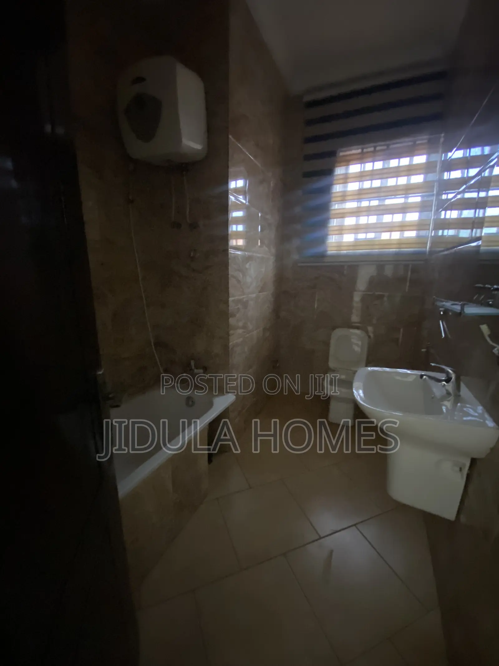 4bdrm House in Adenta Frafraha for rent