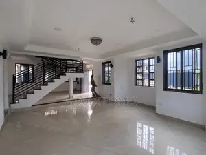 4bdrm House in Adenta Frafraha for rent