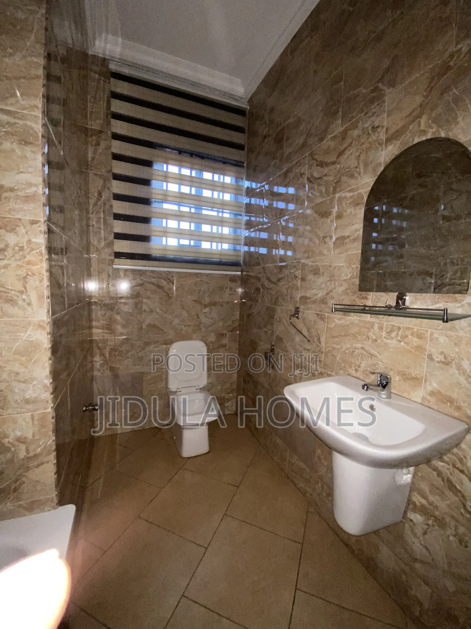 4bdrm House in Adenta Frafraha for rent