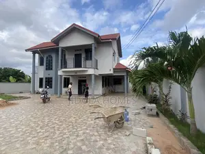 4bdrm House in Adenta Frafraha for rent