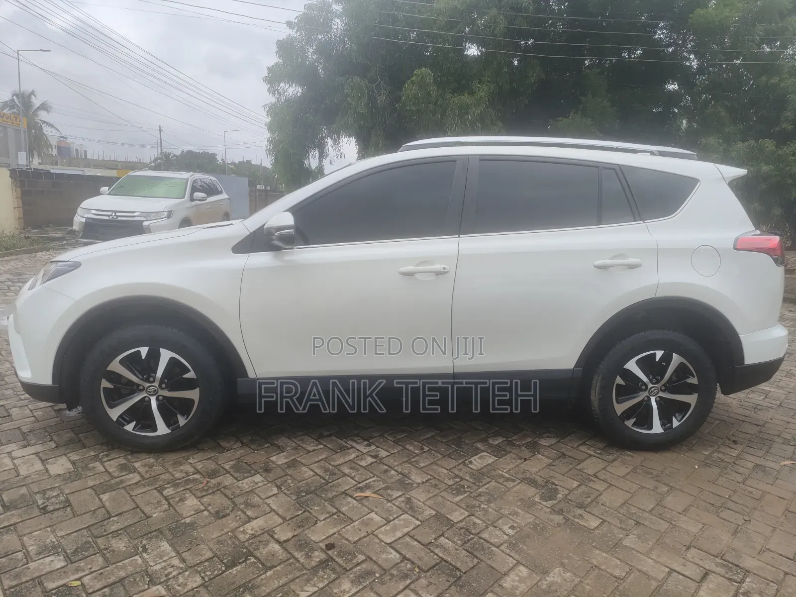 Toyota RAV4 2017 White