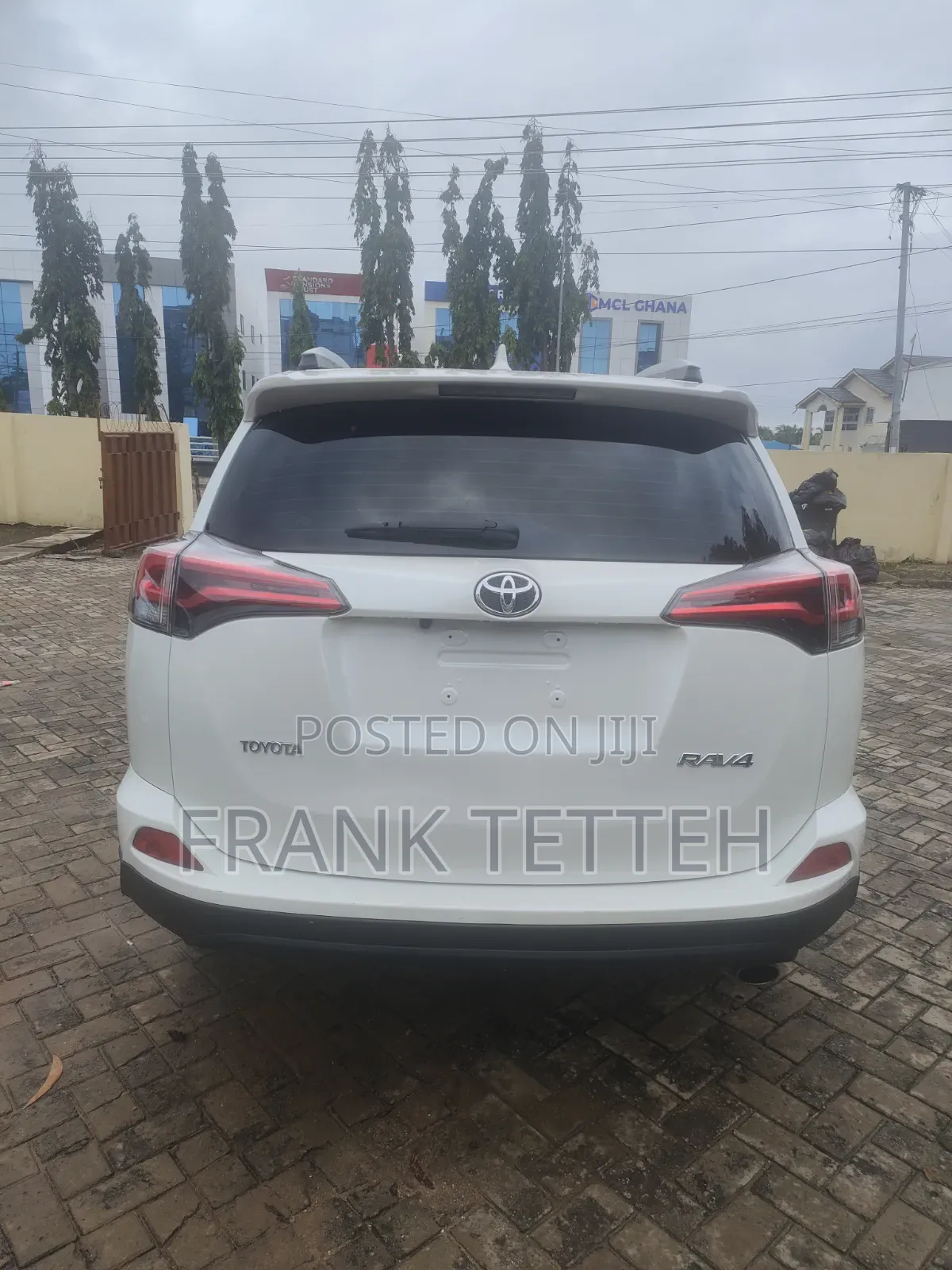 Toyota RAV4 2017 White