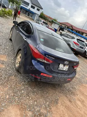 Hyundai Elantra SE 4dr Sedan (1.8L 4cyl 6A) 2014 Blue