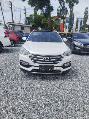 Hyundai Santa Fe 2017 White
