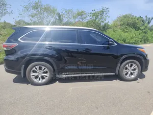 Toyota Highlander 2017 Black