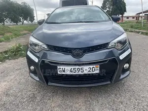 Toyota Corolla 2015 Gray