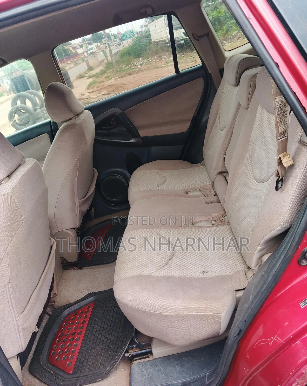 Toyota RAV4 2010 Red