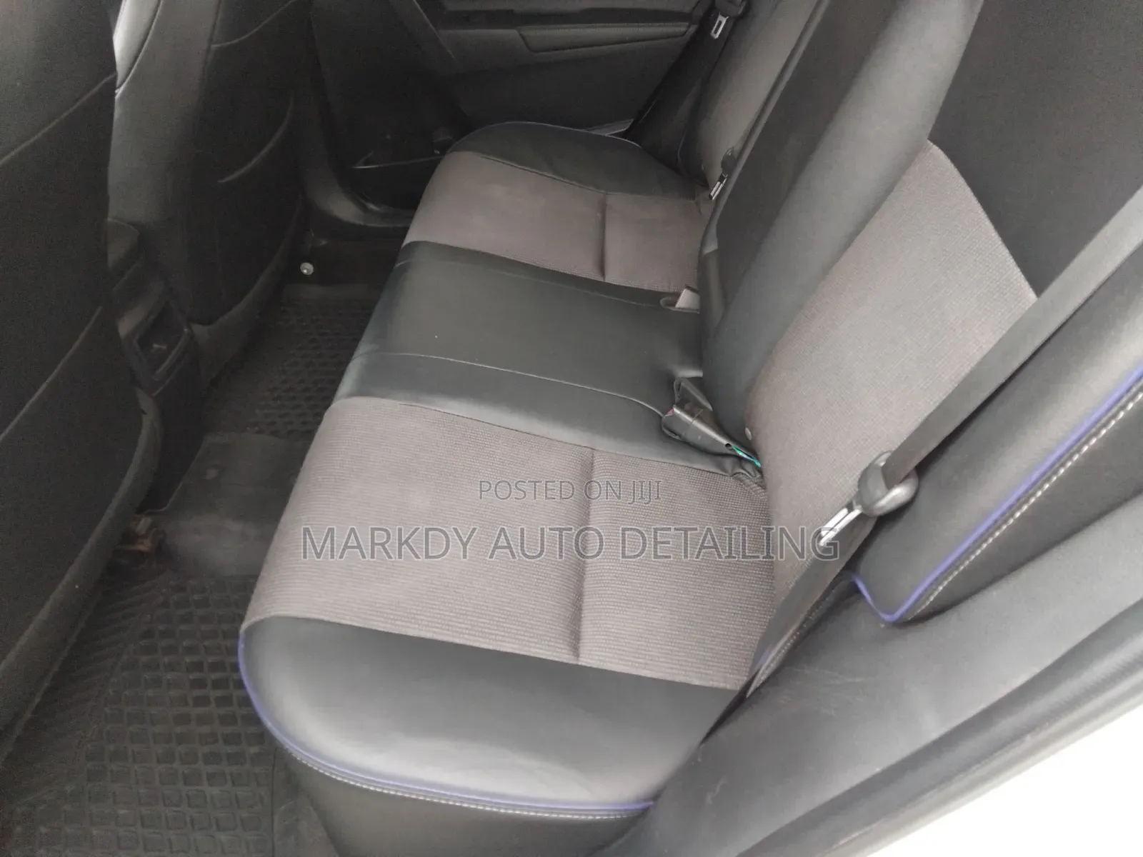 Toyota Corolla 2019 White