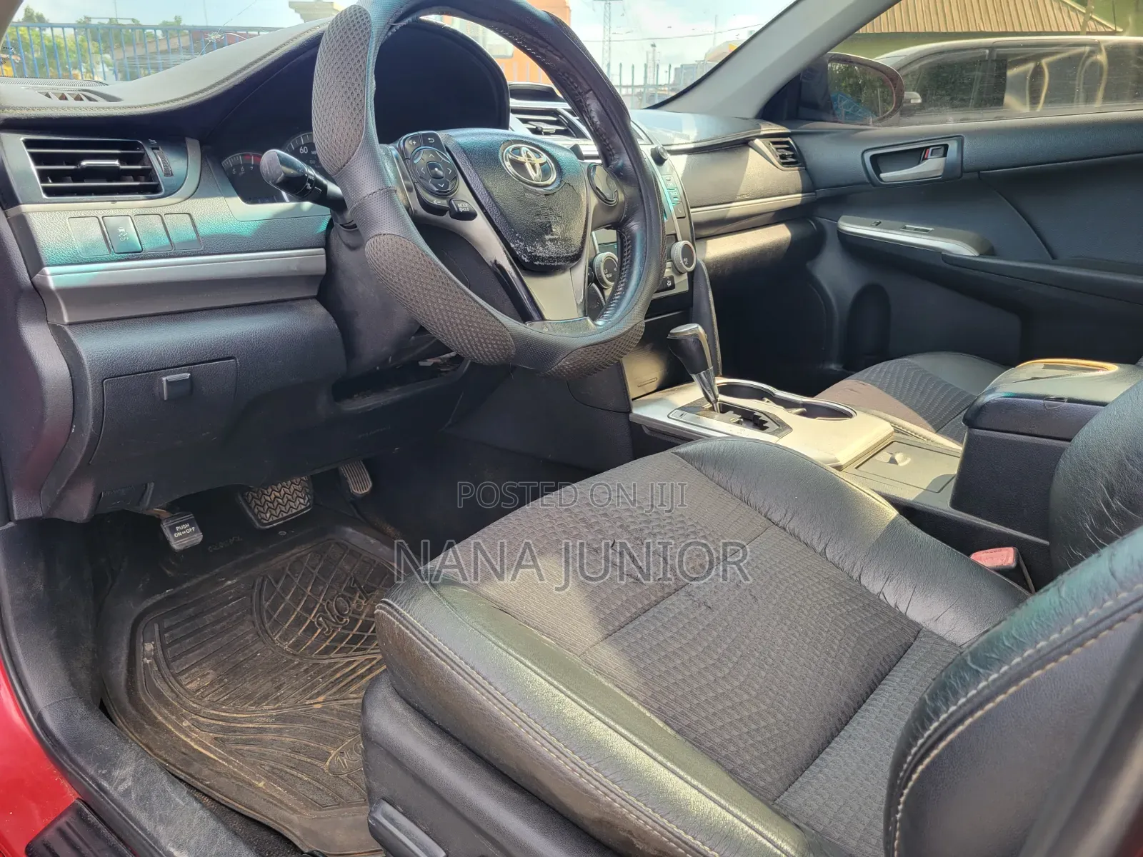 Toyota Camry 2014 Red