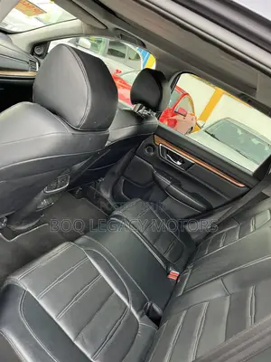 Honda CR-V Touring AWD 2018 Gray