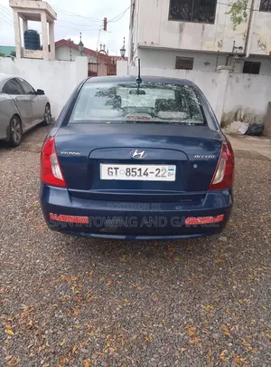 Hyundai Accent 2010 Blue