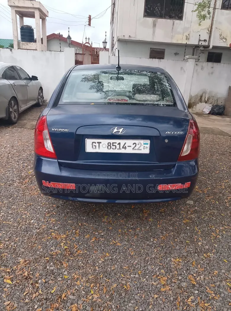 Hyundai Accent 2010 Blue
