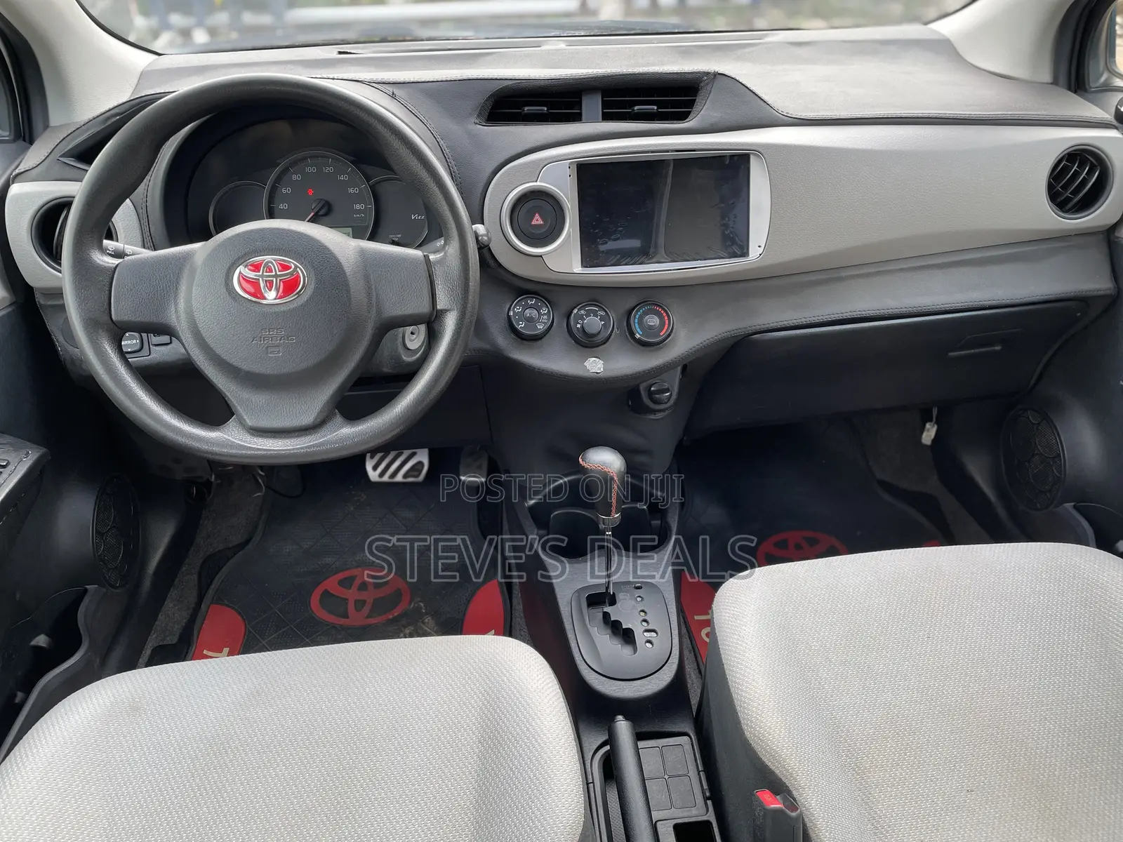 Toyota Vitz 1.0 FWD 5dr 2013 White