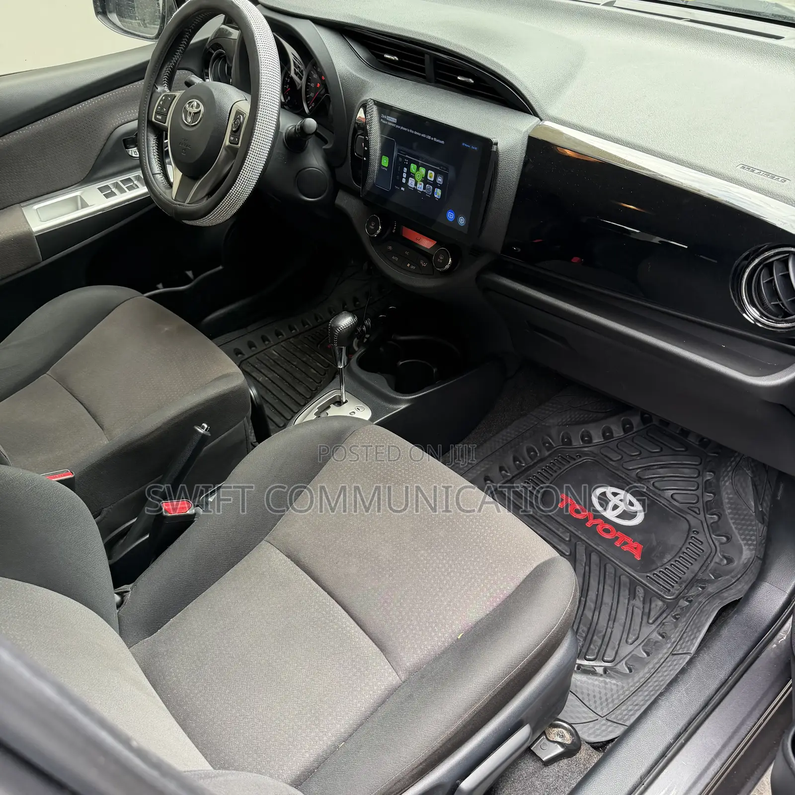 Toyota Vitz 1.5 FWD 5dr 2016 Gray