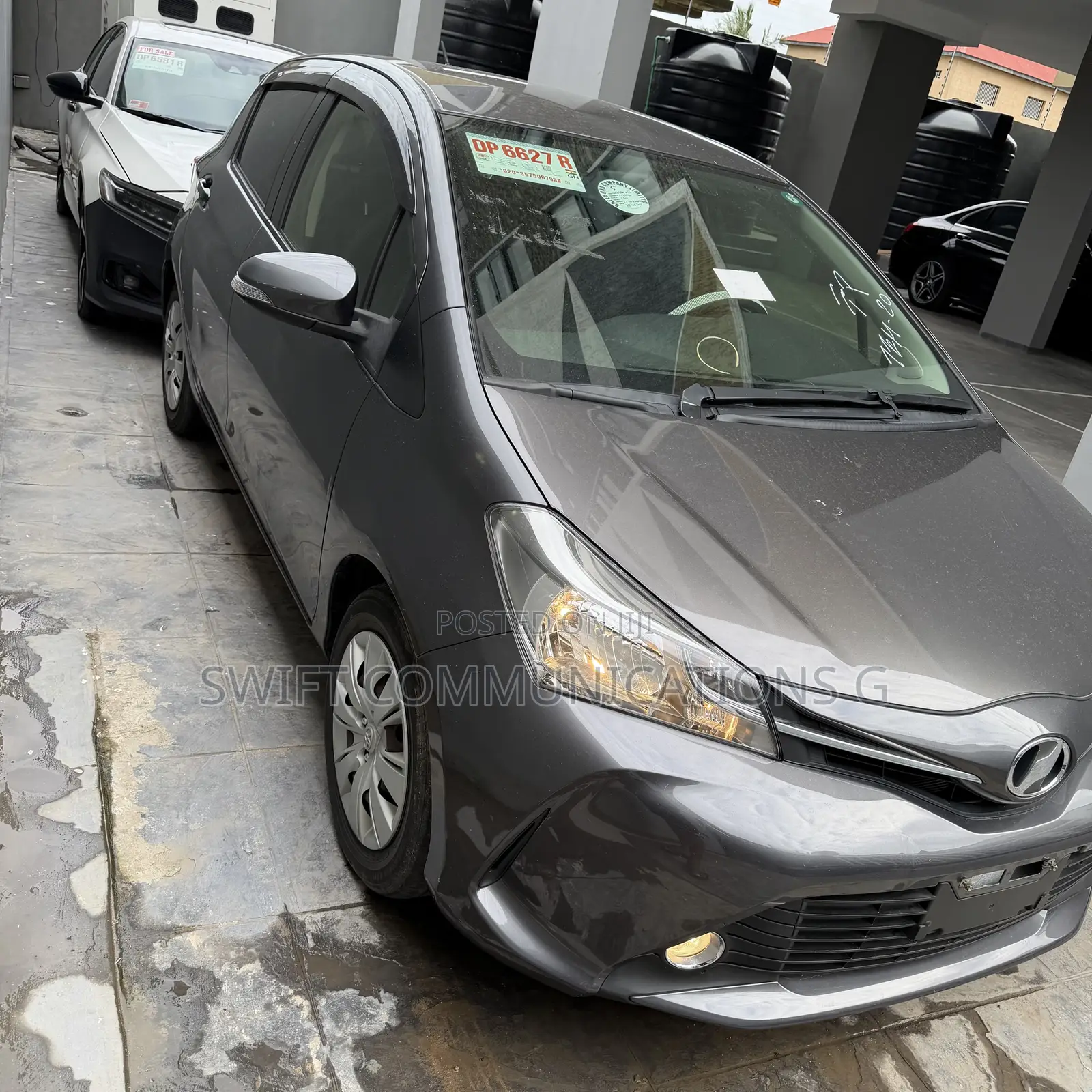 Toyota Vitz 1.5 FWD 5dr 2016 Gray