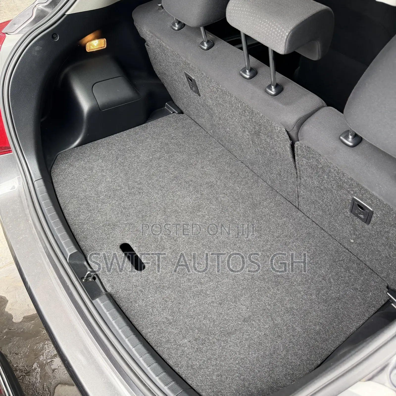Toyota Vitz 1.5 FWD 5dr 2016 Gray