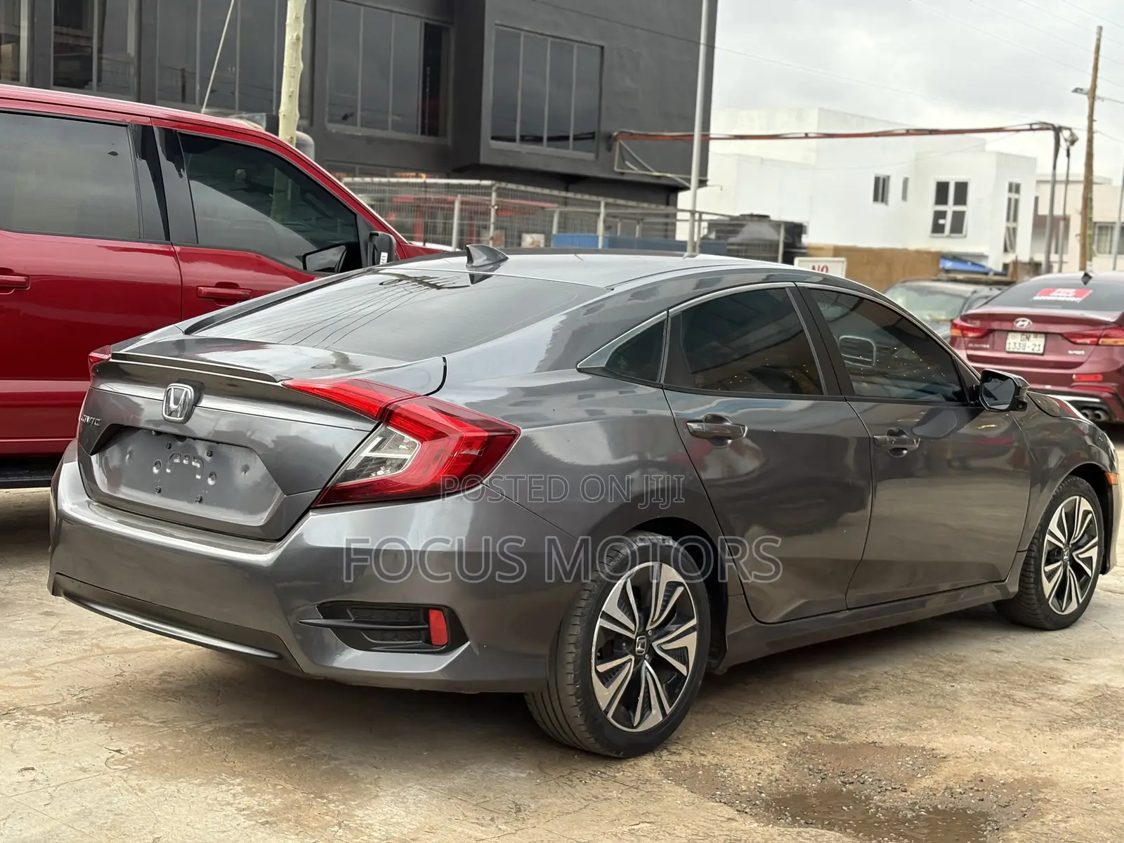 Honda Civic EX-L 4dr Sedan (1.5L 4cyl) 2017 Gray