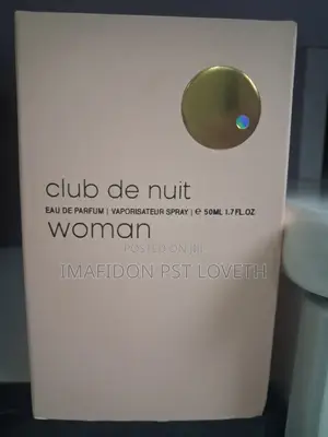 Club De Nuit Woman