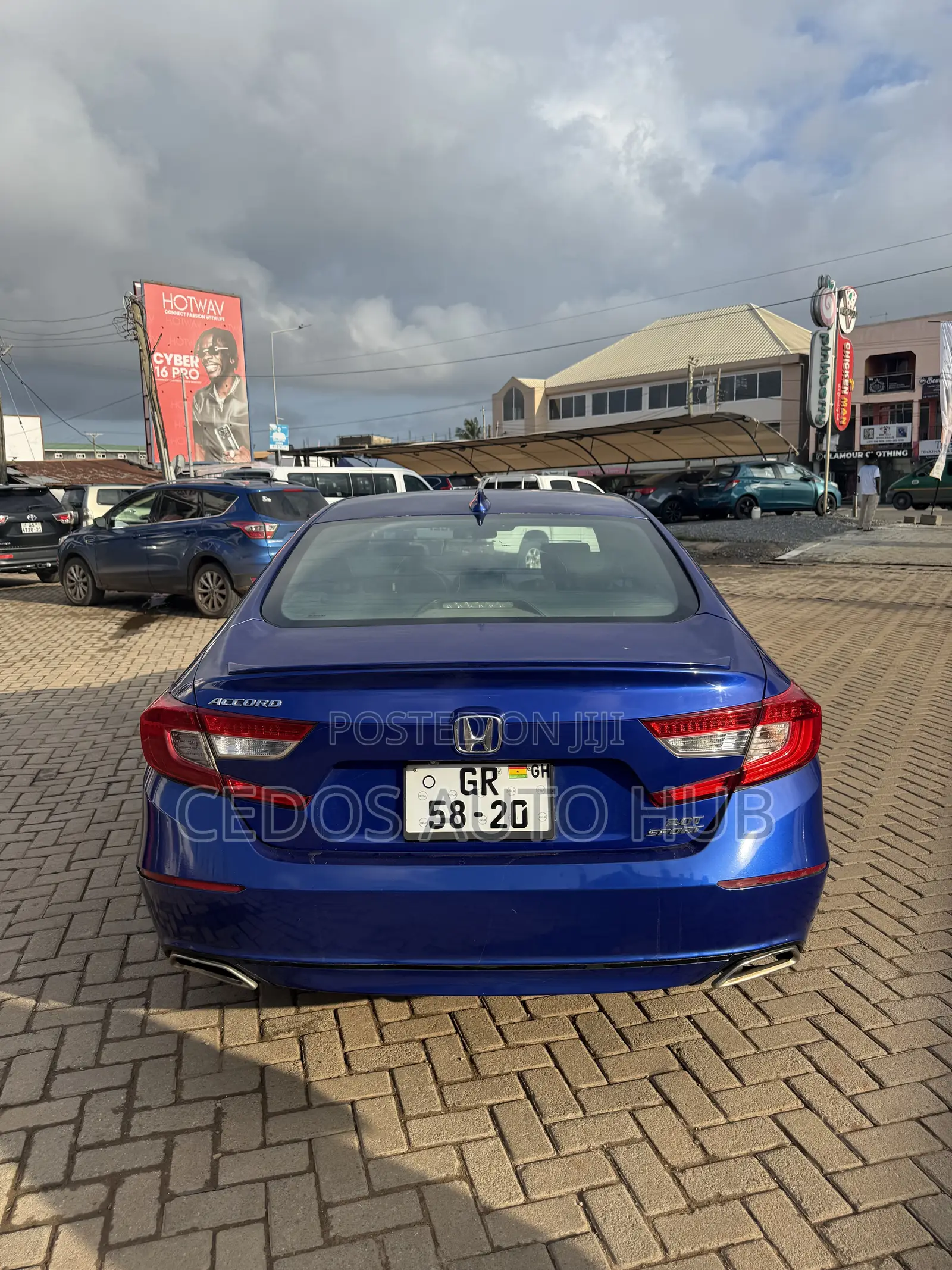 Honda Accord Sport (2.0L 4cyl Turbo 10A) 2019 Blue