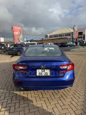 Honda Accord Sport (2.0L 4cyl Turbo 10A) 2019 Blue