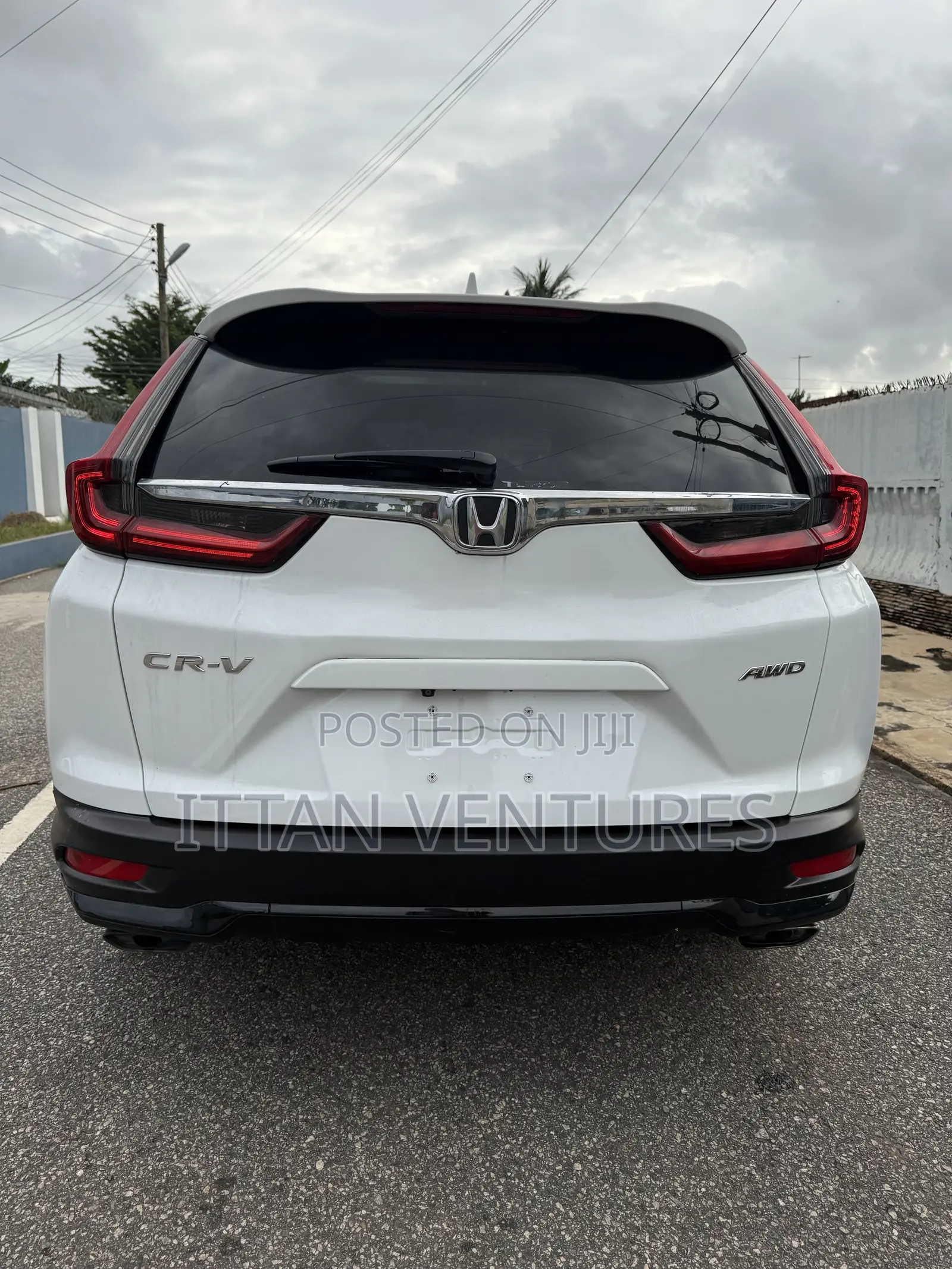 Honda CR-V Special Edition 2021 White