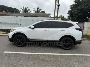 Honda CR-V Special Edition 2021 White