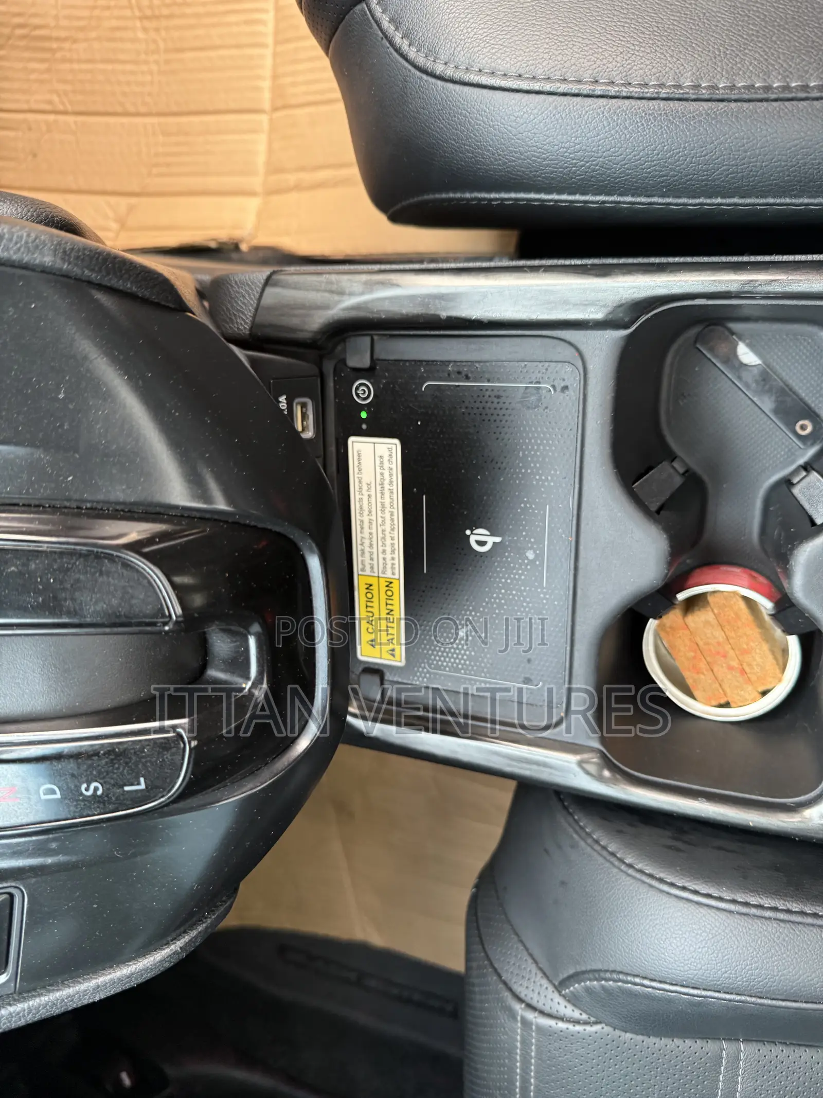 Honda CR-V Special Edition 2021 White