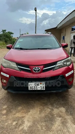 Toyota RAV4 2013 Red