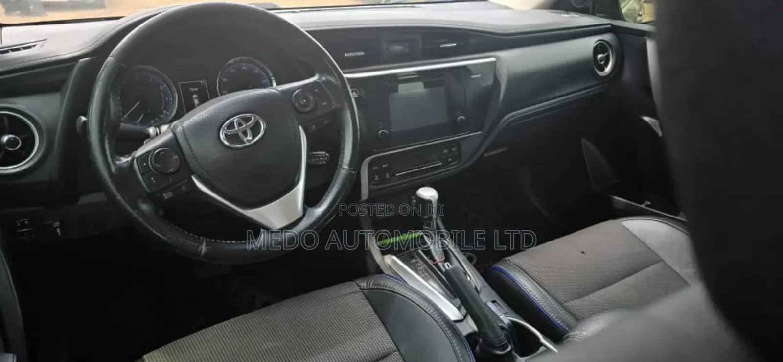 Toyota Corolla 2017 Gray