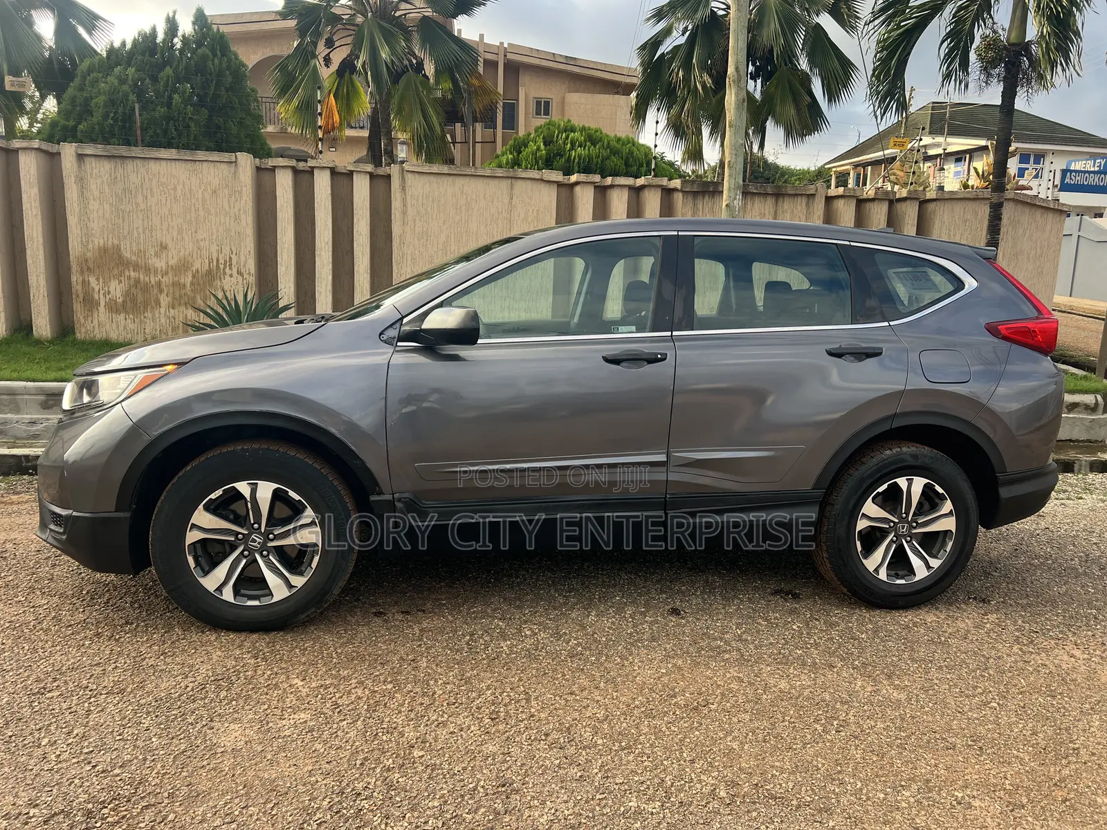 Honda CR-V LX AWD 2019 Gray