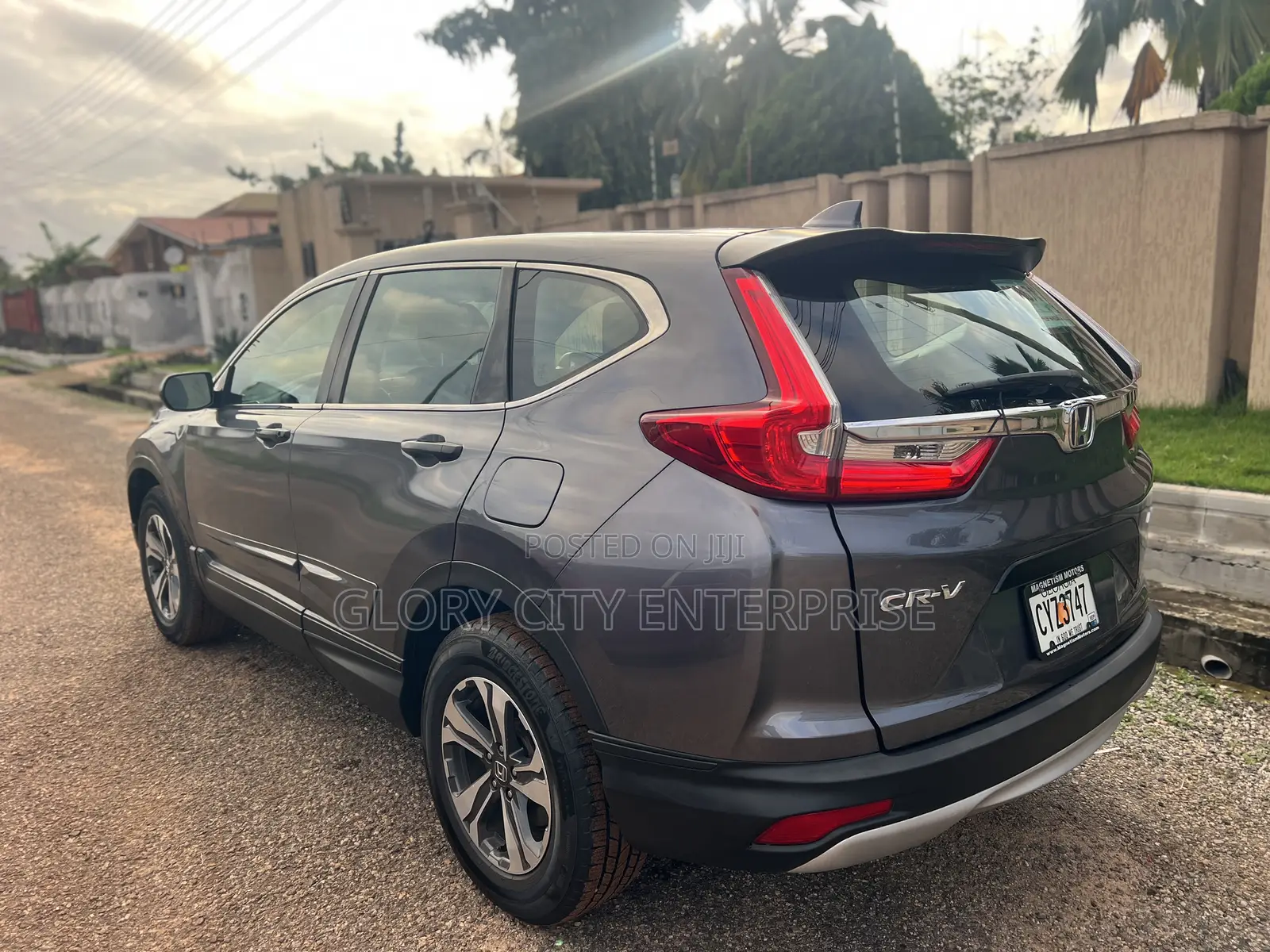 Honda CR-V LX AWD 2019 Gray
